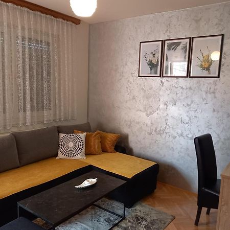 Apartman Central Биелина Екстериор снимка